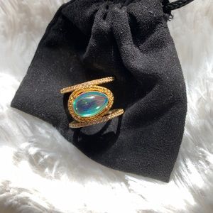 Beautiful ring with opal stone